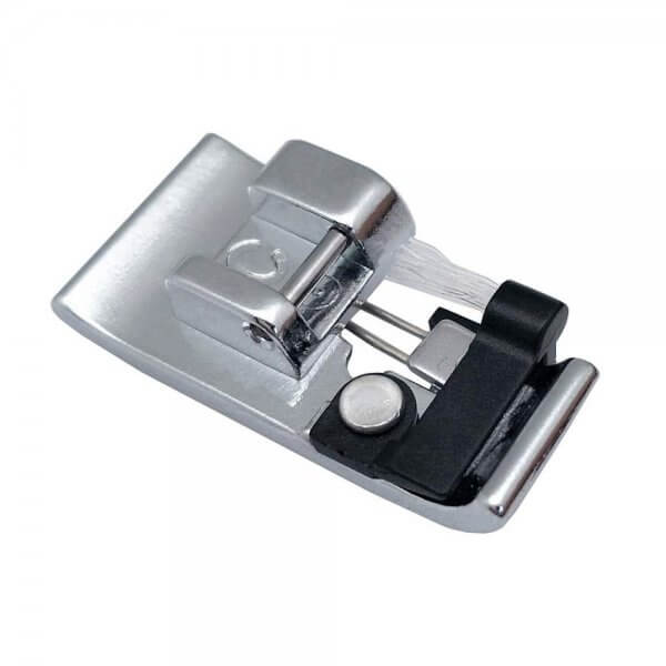 base falso overlock con escobilla