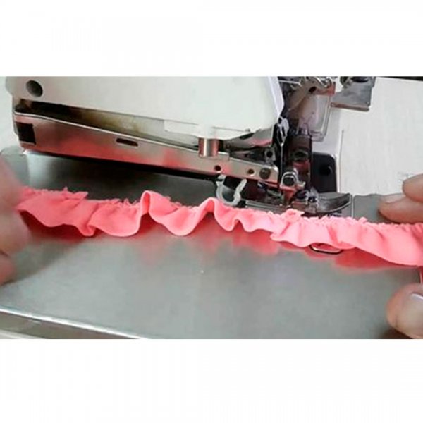 Pie de encarrujar overlock